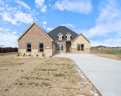 5133 E Holly, Crandall