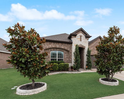 2443 San Marcos Dr, Forney