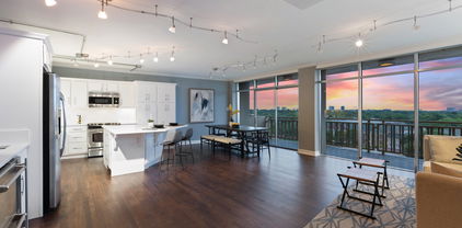 6211 W Northwest Unit 701, Dallas