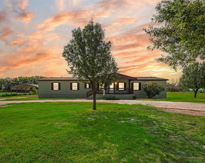 9044 Douglas Cir, Terrell