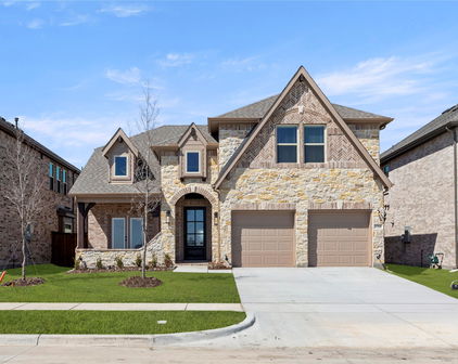 1314 Comal Dr, Forney