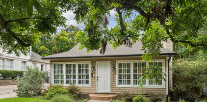 7011 Lindsley Ave, Dallas
