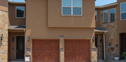 7325 Venice Dr Unit 2, Grand Prairie