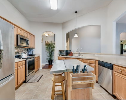119 Lexington Dr, Terrell