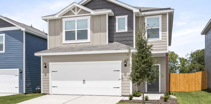 1447 Reiner Dr, Crandall