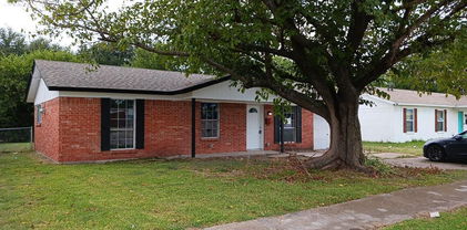 1117 Pioneer Rd, Mesquite