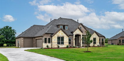 8310 Forest Glade, Greenville