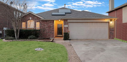 508 Tumbleweed Dr, Forney