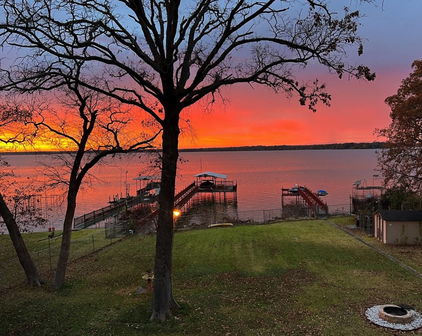 10040 Brinwood Dr, Wills Point