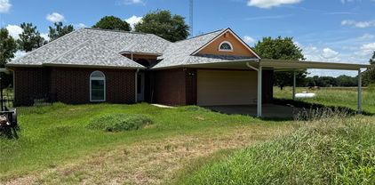 3016 County Road 4405, Commerce