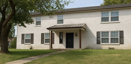 205 Stardust Ln, Desoto