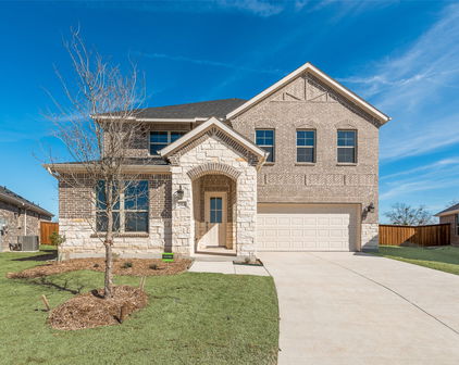 2914 Hanscom St, Forney