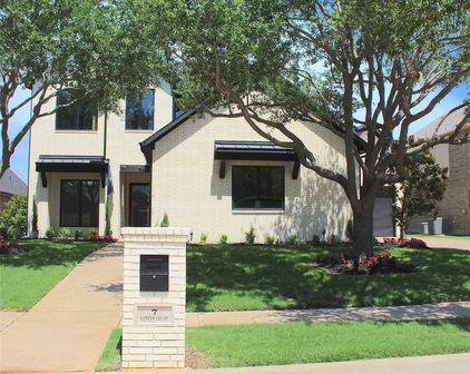 7 Center Ct, Heath