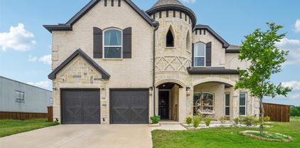 1106 Alaska Dr, Forney
