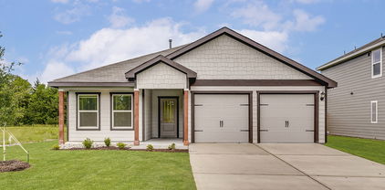 104 Southgate Dr, Terrell