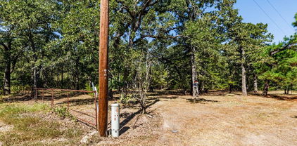 7014 County Road 2550, Quinlan