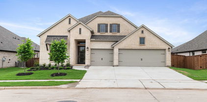 1218 Whitecliff Ln, Forney