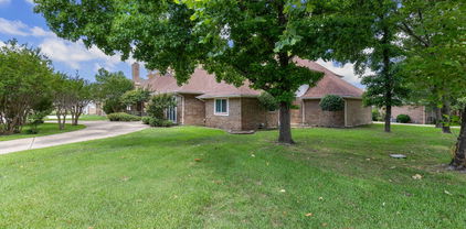 110 Owl Tree, Greenville