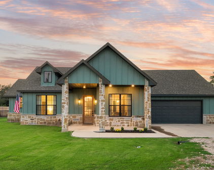 1505 Vz County Road 3415, Wills Point