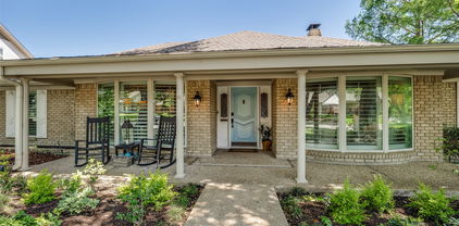 7247 Joyce Way, Dallas
