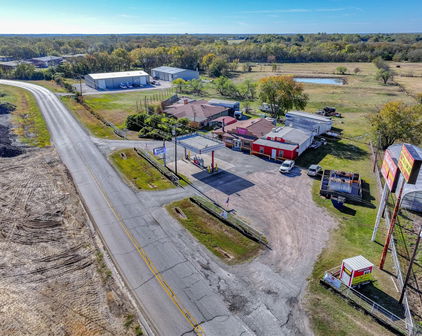 28323 I-20, Wills Point