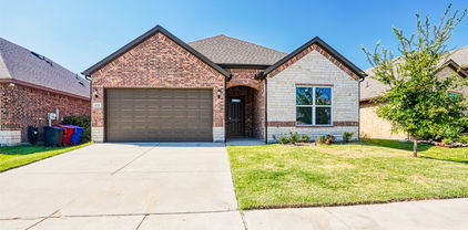 531 Overlook Dr, Royse City