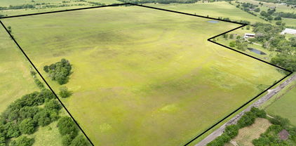 3677 Vz County Road 3504, Wills Point