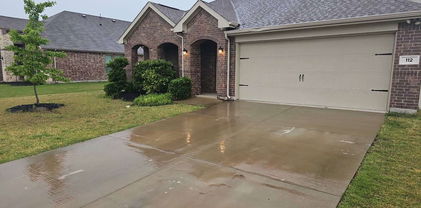 112 Garner Ct, Forney