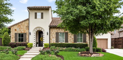 655 Creekway Dr, Irving