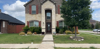 3000 Buckthorn St, Forney
