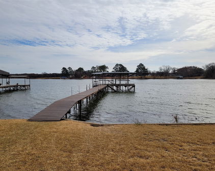 9951 John Flowers Rd, Wills Point