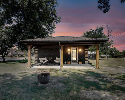 304 Arcadia Rd, Kemp