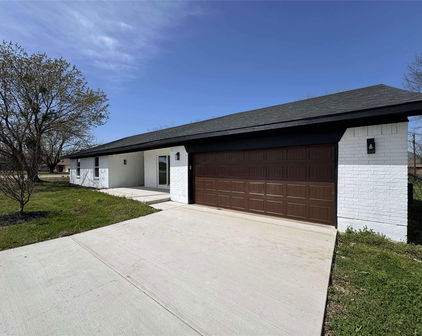 9876 Kathy Lynn Pl, Quinlan