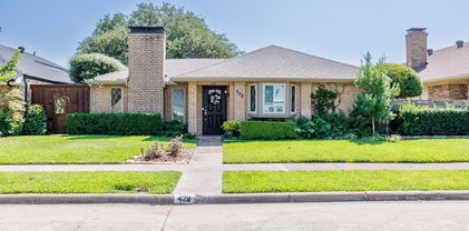 428 Tall Oaks Ln, Richardson