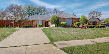 5405 Blue Cove Dr, Garland
