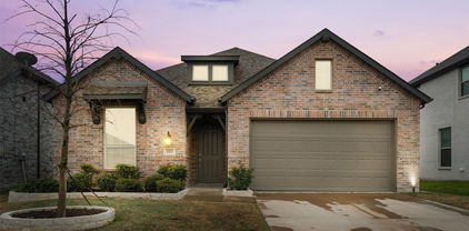 1553 Sugarberry Dr, Forney