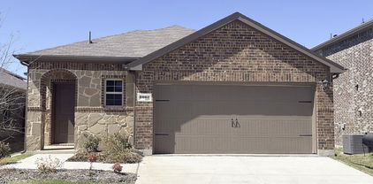 2007 Crested Jay Dr, Crandall