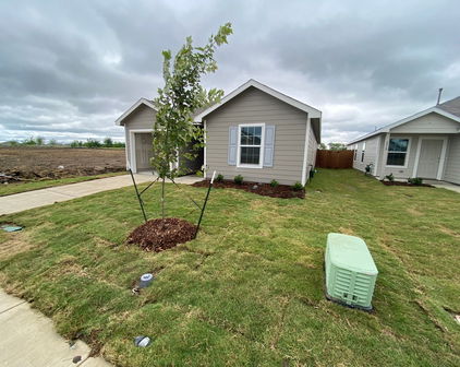 5920 Nyquist Way, Forney