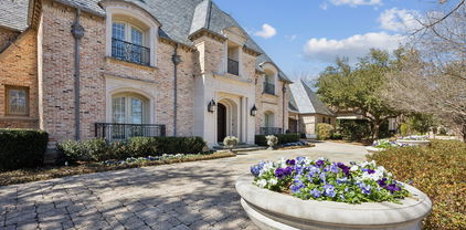 43 Braewood Pl, Dallas