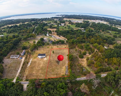 11080 County Road 4020, Kemp