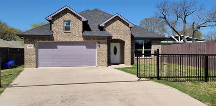 11307 Dewberry Ln, Balch Springs