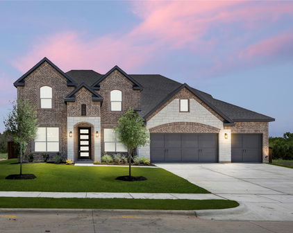 909 Allegro Ave, Forney