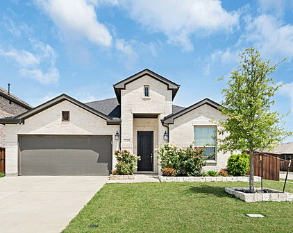 1840 Big Spring Dr, Forney