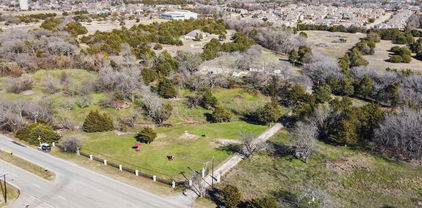 1006 S Clark Rd, Cedar Hill