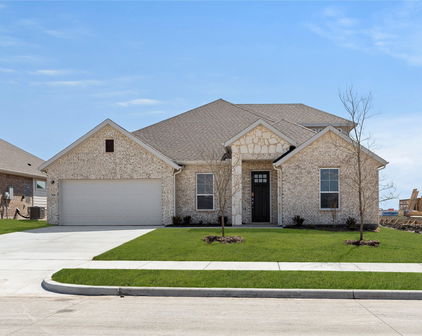 506 Fort Davis, Forney