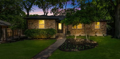 2371 Chart Dr, Dallas