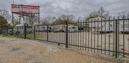 1301 N Hwy 175, Seagoville