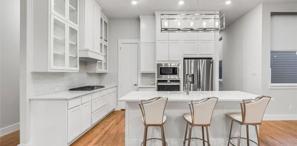 625 N Tyler St Unit 402, Dallas