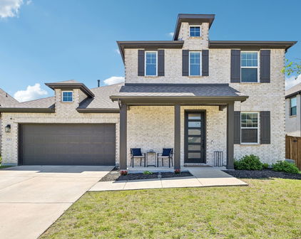 1213 Palmetto Dr, Forney