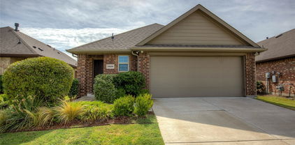 2529 Pettus Dr, Forney
